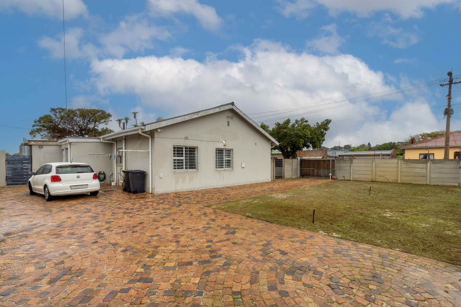 4 Bedroom Property for Sale in Ferness Estate Western Cape